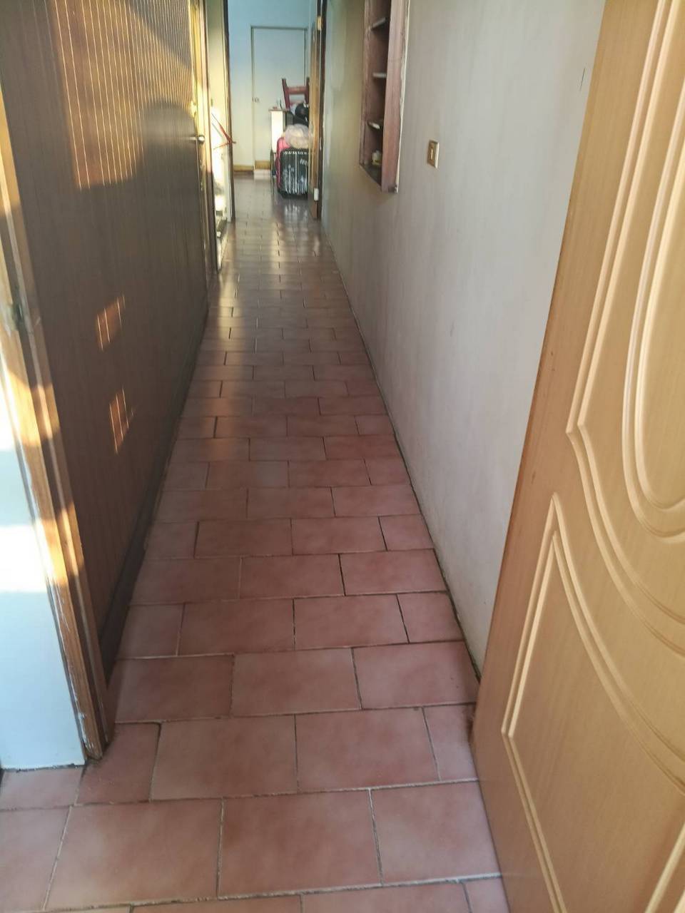 ���Ʒ˦{�M�䤽�q